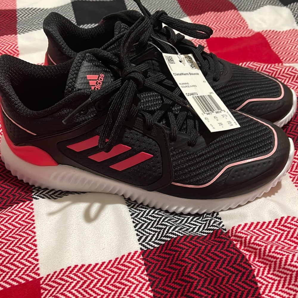 - Brand new Adidas’s Clima warm bounce shoes size 5